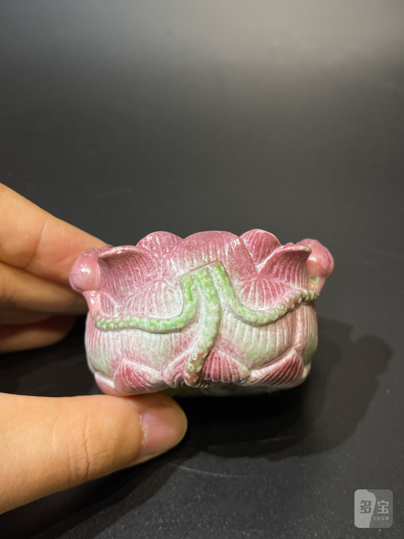 清中期 粉彩仿生荷花形水盂 - 图5